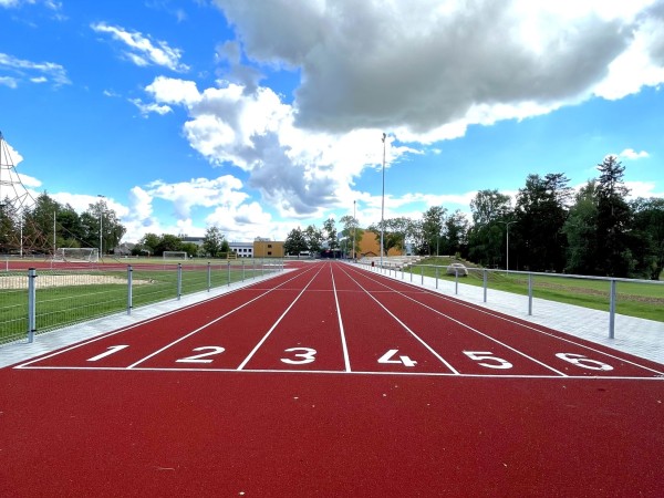 Kiili kergejõustikustaadion