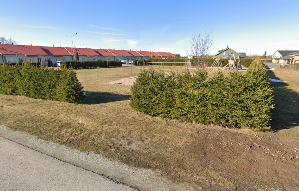 Vaela Kuuse tee 16 võrkpalliväljak